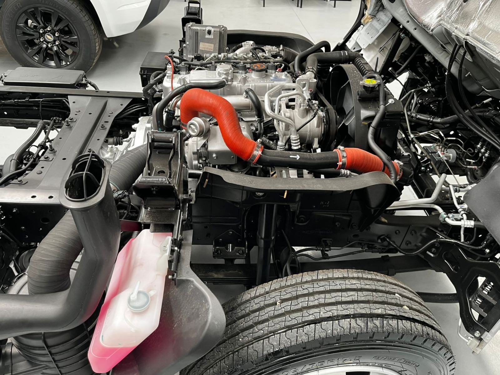 
								JMC CHR CARRING PLUS full									