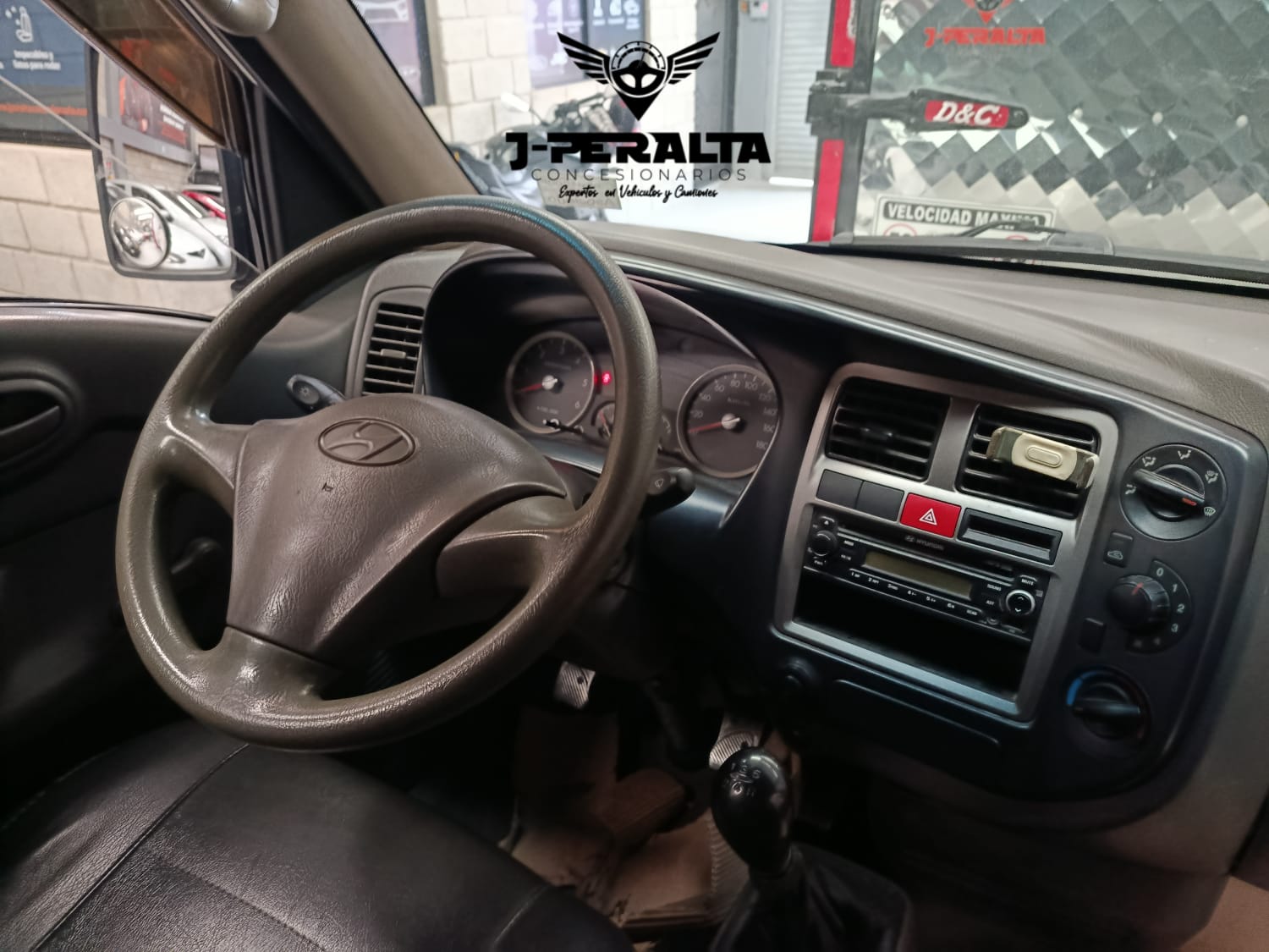 
								HYUNDAI H-100 PORTER full									